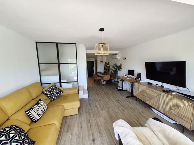 2 sypialnia Dom na sprzedaż w Calahonda, Mijas z basenem garażem - 450 000 € (Ref: 9875537)