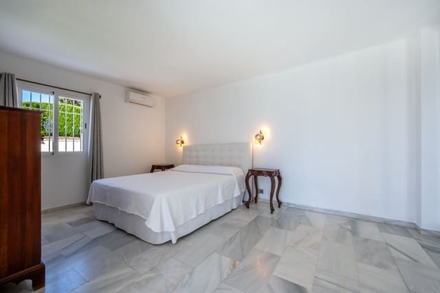 5 slaapkamer Villa te koop in Riviera del Sol, Mijas met zwembad garage - € 1.450.000 (Ref: 9879848)