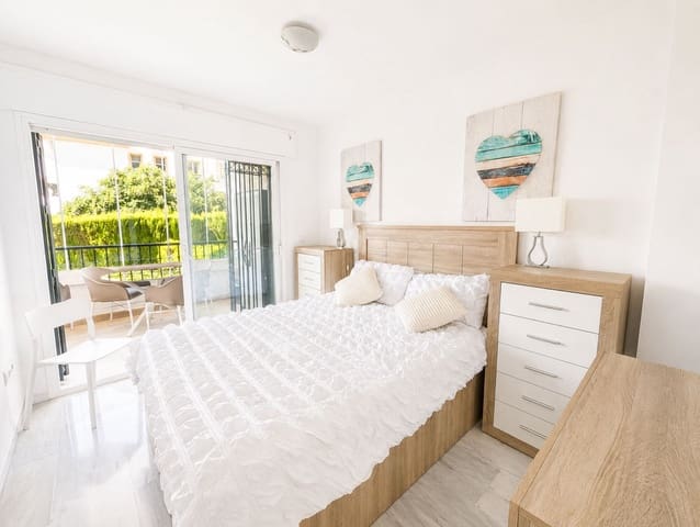2 soveværelse Lejlighed til salg i Calahonda, Mijas med swimmingpool garage - € 375.000 (Ref: 9888632)