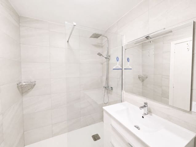 2 soveværelse Lejlighed til salg i Calahonda, Mijas med swimmingpool garage - € 375.000 (Ref: 9888632)
