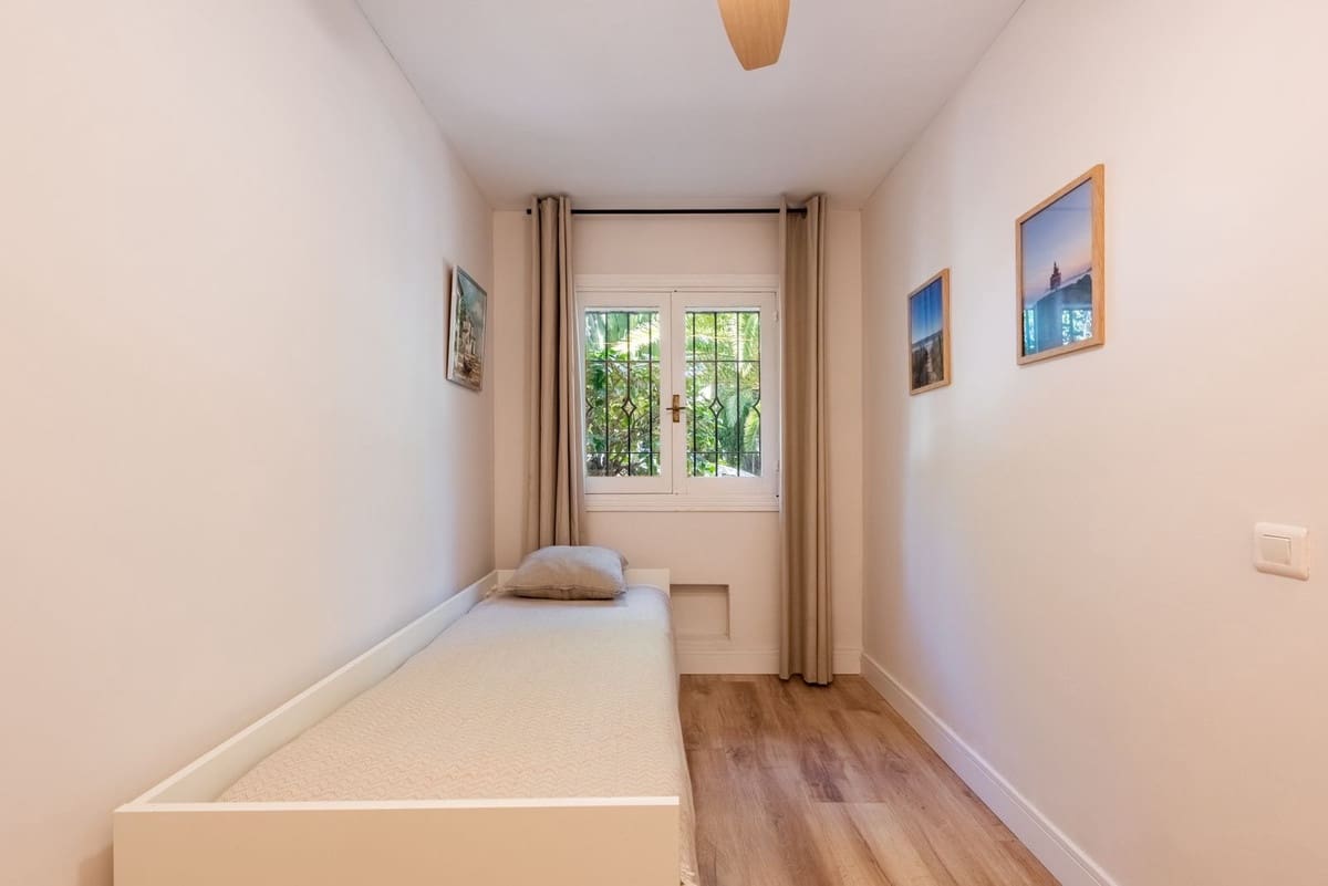 3 sypialnia Apartament na sprzedaż w Atalaya-Isdabe z basenem garażem - 385 000 € (Ref: 9893172)