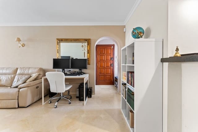 2 Zimmer Apartment zu verkaufen in Riviera del Sol, Mijas mit Pool - 289.000 € (Ref: 9901471)