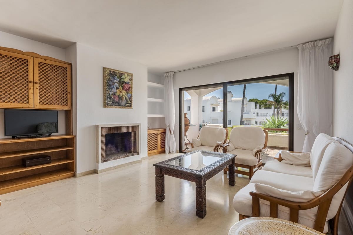 3 slaapkamer Appartement te koop in Estepona met zwembad garage - € 399.500 (Ref: 9915127)