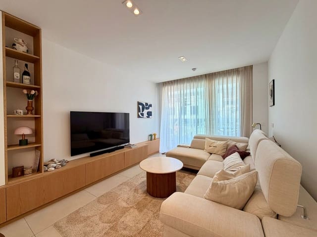 2 quarto Apartamento para venda em Elviria, Marbella com piscina garagem - 795 000 € (Ref: 9926598)