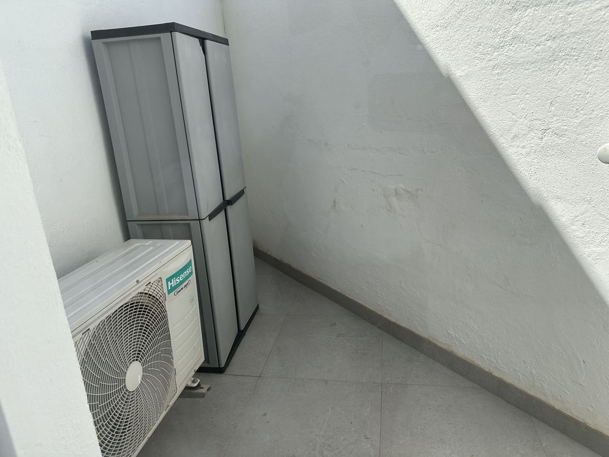 2 soveværelse Lejlighed til salg i Mijas Costa med swimmingpool garage - € 360.000 (Ref: 9940804)