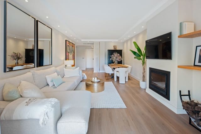 2 soverom Leilighet til salgs i Golden Mile, Marbella med svømmebasseng garasje - € 1 590 000 (Ref: 9943882)