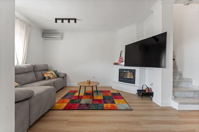 Casa de 3 habitaciones en Mijas en venta con piscina - 470.000 € (Ref: 9965962)