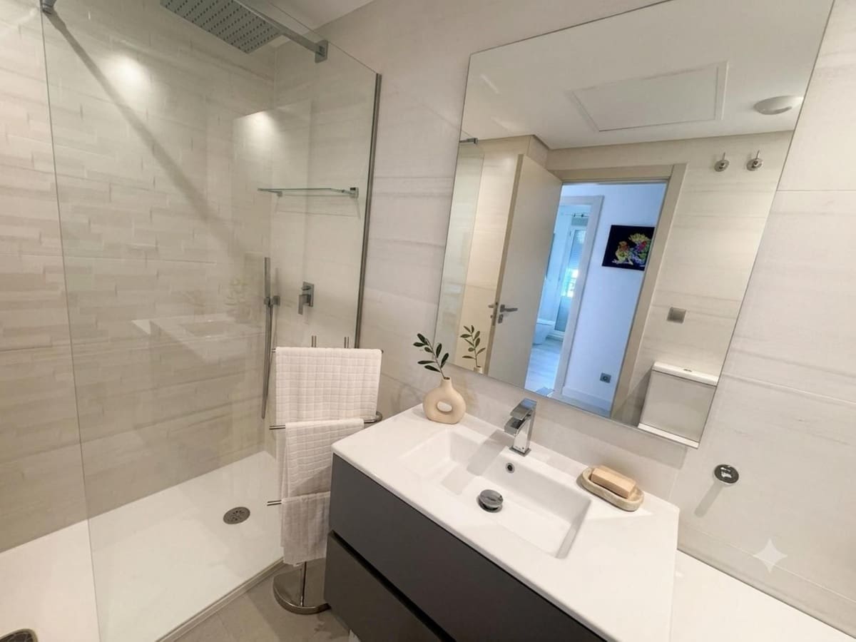 3 sovrum Lägenhet till salu i La Cala Golf med pool garage - 539 000 € (Ref: 9965964)