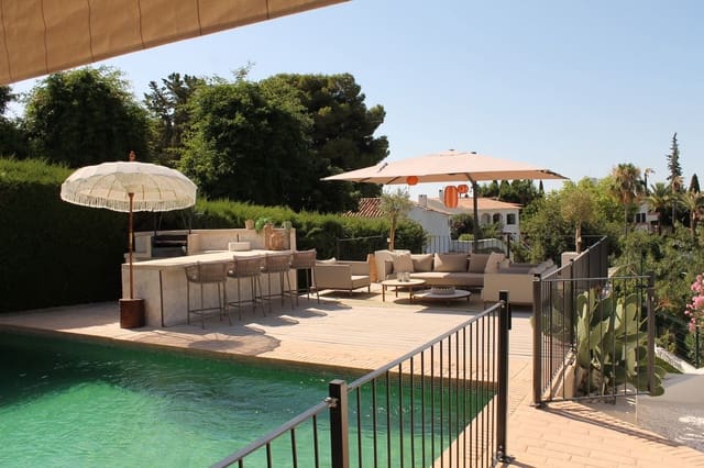 4 sypialnia Willa na sprzedaż w Mijas z basenem garażem - 875 000 € (Ref: 9965972)
