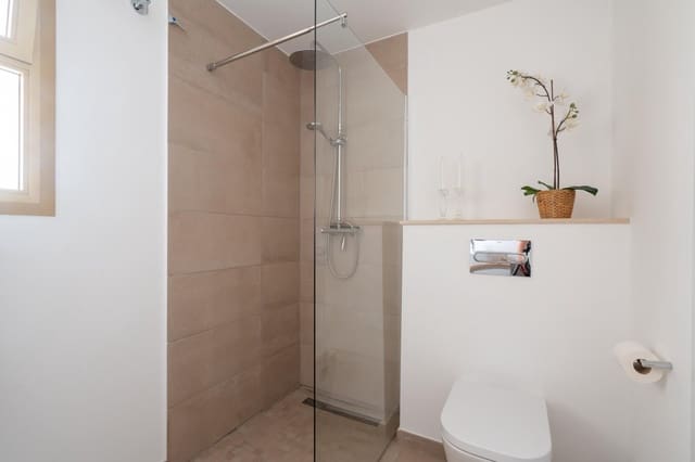 3 slaapkamer Appartement te koop in Torreblanca, Fuengirola met zwembad garage - € 995.000 (Ref: 9966993)