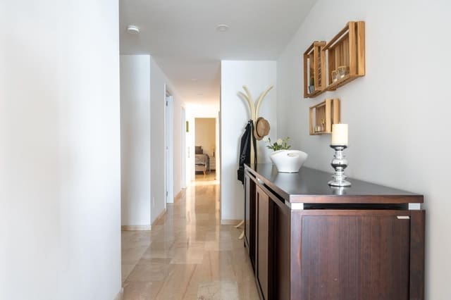 3 slaapkamer Appartement te koop in Torreblanca, Fuengirola met zwembad garage - € 995.000 (Ref: 9966993)