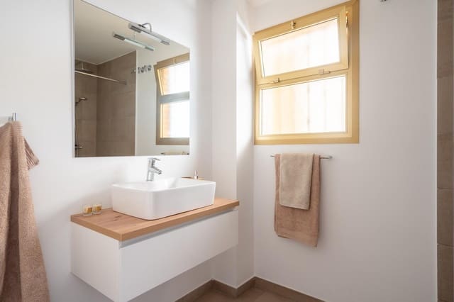 3 slaapkamer Appartement te koop in Torreblanca, Fuengirola met zwembad garage - € 995.000 (Ref: 9966993)