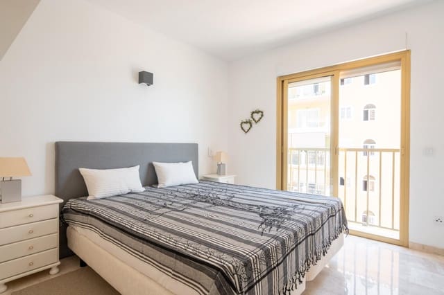 3 slaapkamer Appartement te koop in Torreblanca, Fuengirola met zwembad garage - € 995.000 (Ref: 9966993)
