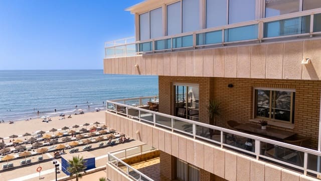 3 slaapkamer Appartement te koop in Torreblanca, Fuengirola met zwembad garage - € 995.000 (Ref: 9966993)