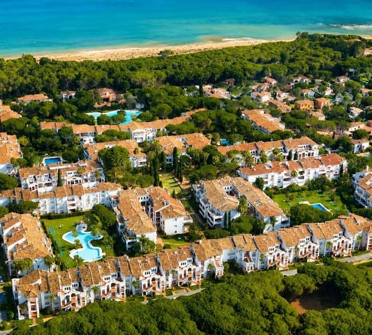 3 soverom Strandleiligheter til salgs i Benamara - Atalaya, Estepona med svømmebasseng garasje - € 695 000 (Ref: 9969099)
