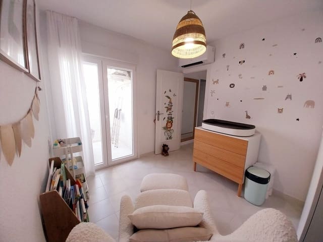 3 soveværelse Lejlighed til salg i Calahonda, Mijas med swimmingpool garage - € 395.000 (Ref: 9974360)