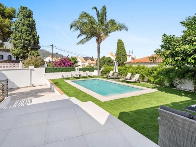 6 slaapkamer Villa te koop in Marbella met zwembad garage - € 1.400.000 (Ref: 9976594)