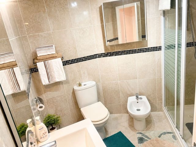 2 soveværelse Penthouse til salg i Benalmádena med swimmingpool garage - € 280.000 (Ref: 9981720)
