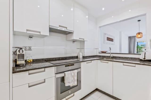 2 soveværelse Lejlighed til salg i Calahonda, Mijas med swimmingpool garage - € 369.000 (Ref: 9983327)