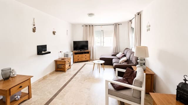 3 bedroom Apartment for sale in Manilva with pool garage - € 195,000 (Ref: 9984177)