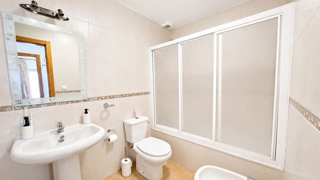 3 bedroom Apartment for sale in Manilva with pool garage - € 195,000 (Ref: 9984177)