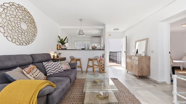 2 soverom Strandleiligheter til salgs i La Duquesa / Puerto de la Duquesa, Manilva med svømmebasseng garasje - € 299 000 (Ref: 9985867)