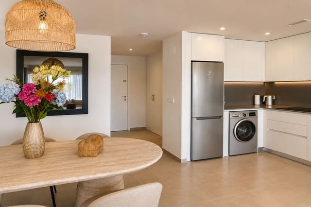 Apartamento de 3 habitaciones en Cancelada, Estepona en venta con piscina garaje - 595.000 € (Ref: 9996019)