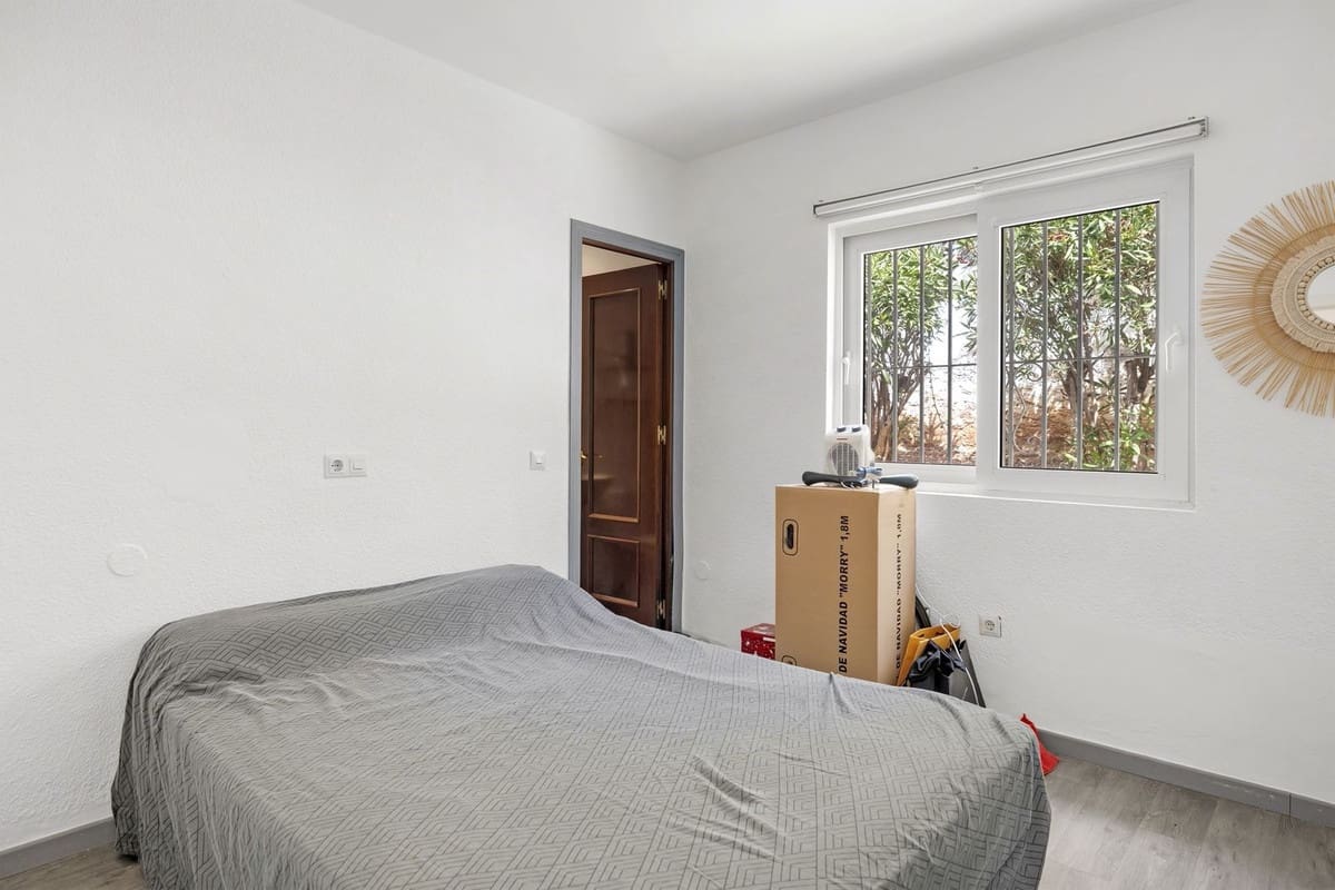4 chambre Villa/Maison à vendre à Benalmadena avec piscine garage - 1 045 000 € (Ref: 9996494)