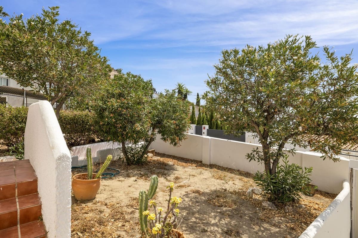 4 chambre Villa/Maison à vendre à Benalmadena avec piscine garage - 1 045 000 € (Ref: 9996494)