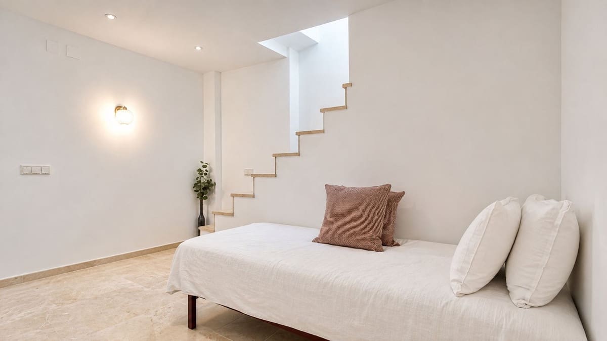 3 slaapkamer Villa te koop in Marbella met zwembad garage - € 1.349.000 (Ref: 9997796)