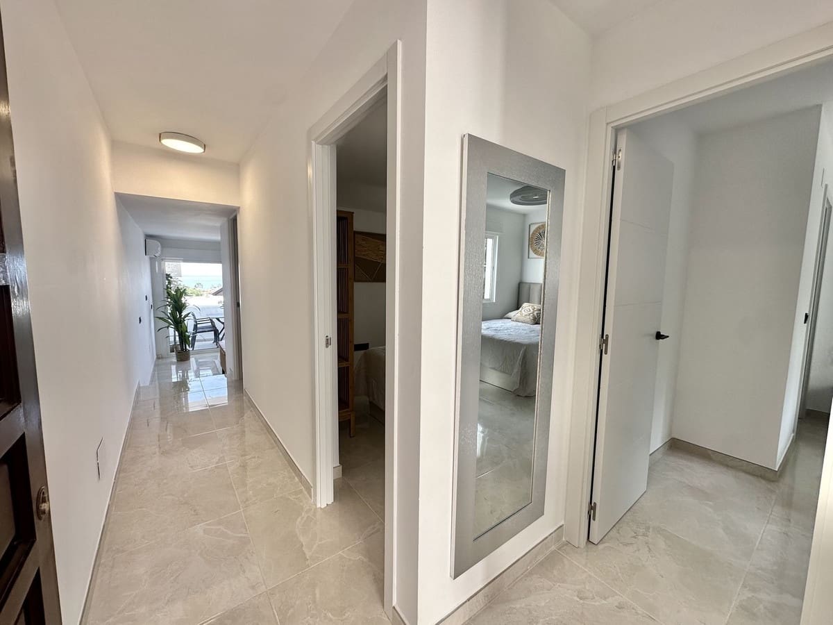 2 sypialnia Apartament na sprzedaż w La Cala de Mijas z basenem garażem - 375 000 € (Ref: 9997806)