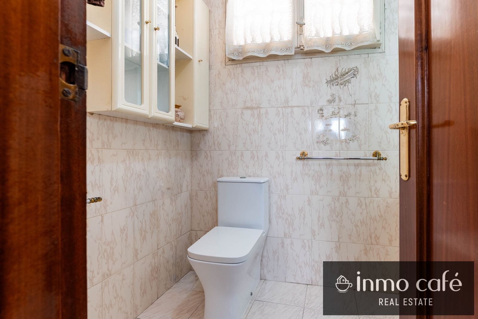 4 slaapkamer Appartement te koop in Castello de la Plana met garage - € 240.000 (Ref: 10032539)