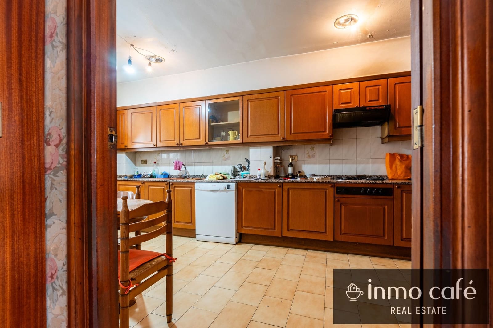 4 slaapkamer Appartement te koop in Castello de la Plana met garage - € 240.000 (Ref: 10032539)