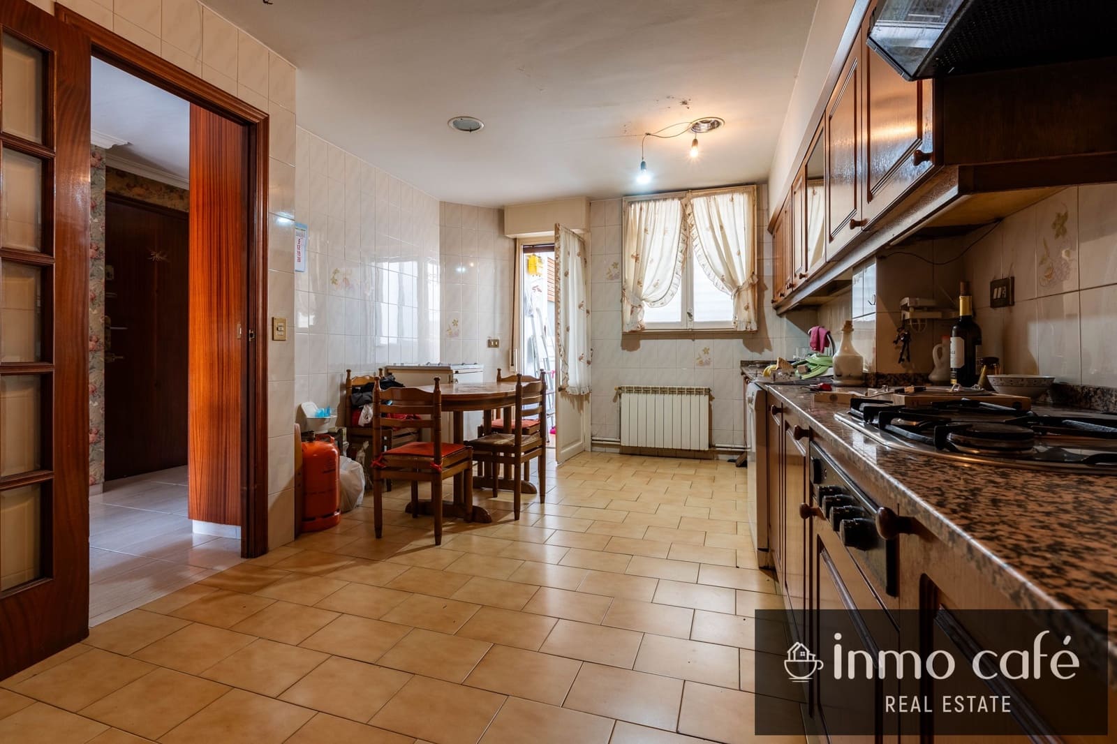 4 slaapkamer Appartement te koop in Castello de la Plana met garage - € 240.000 (Ref: 10032539)