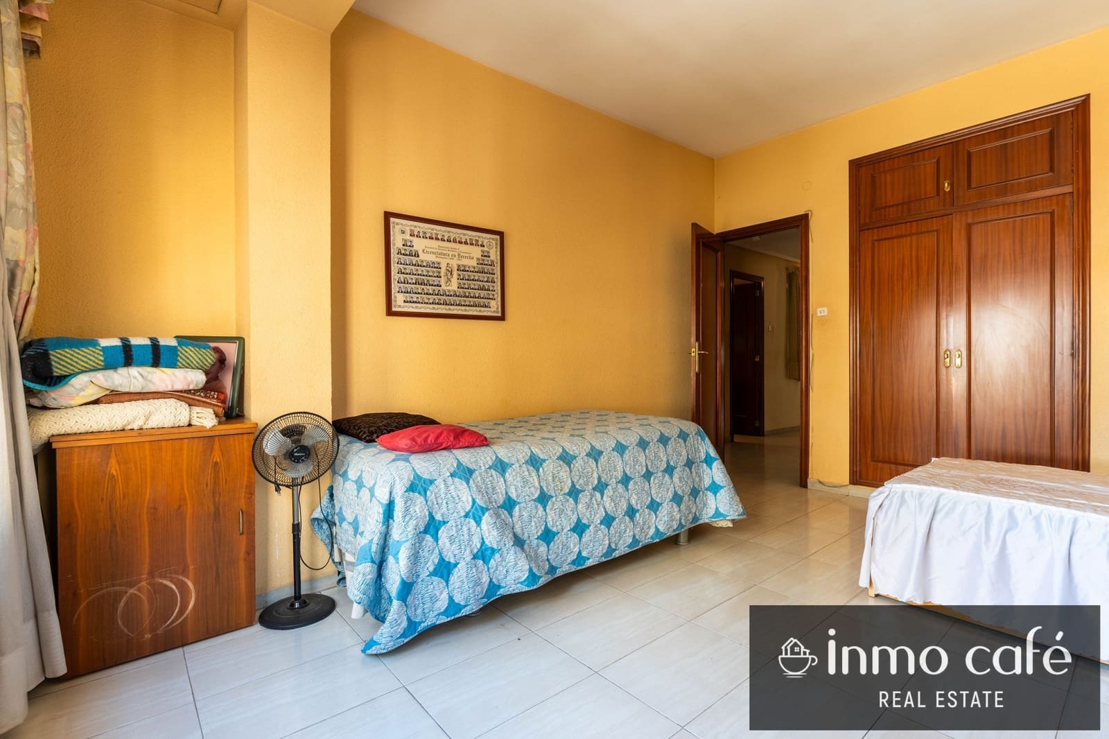 4 slaapkamer Appartement te koop in Castello de la Plana met garage - € 240.000 (Ref: 10032539)