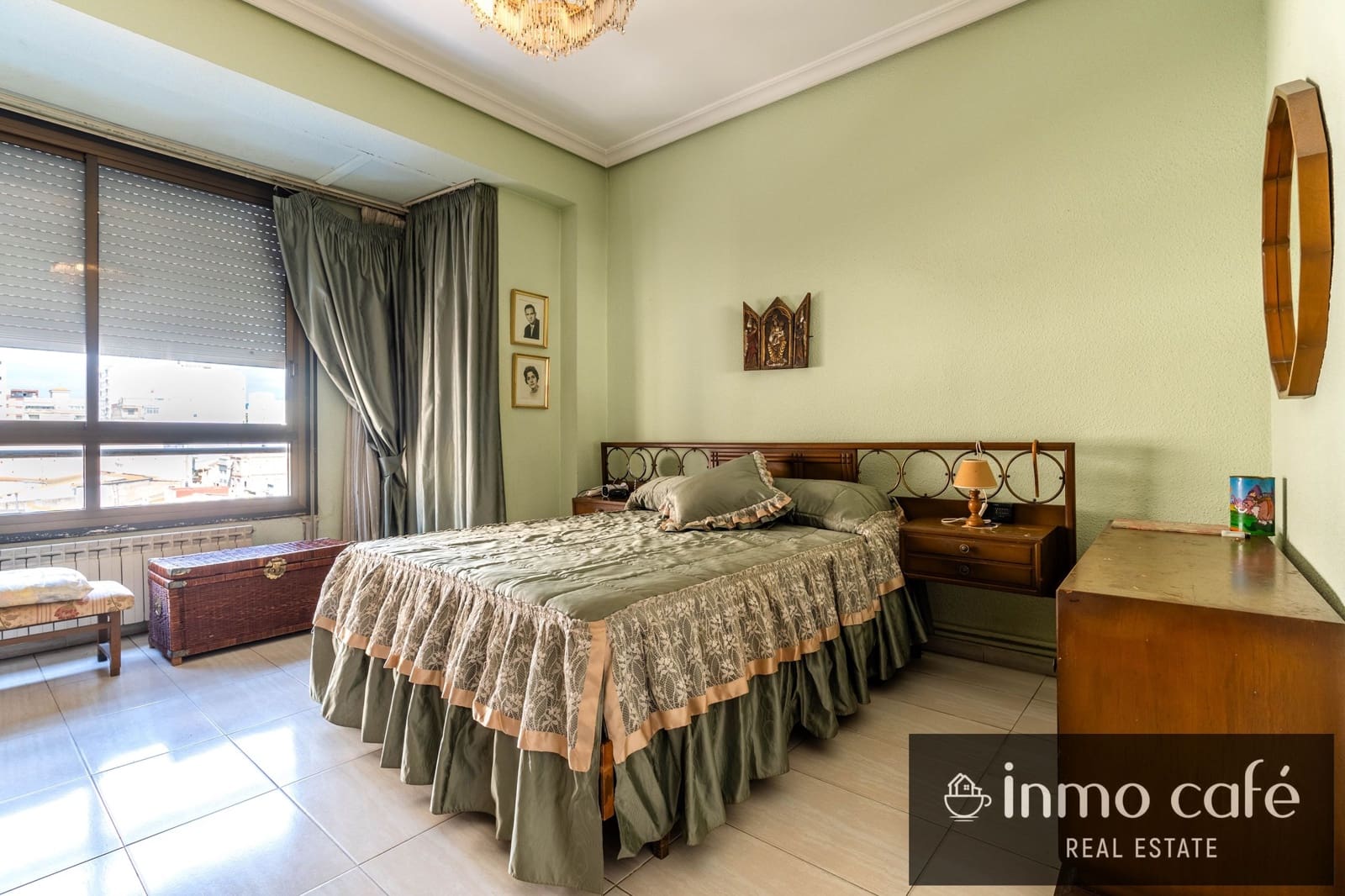 4 slaapkamer Appartement te koop in Castello de la Plana met garage - € 240.000 (Ref: 10032539)
