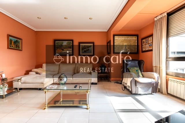 4 soverom Leilighet til salgs i Castelló de la Plana med garasje - € 240 000 (Ref: 10032539)