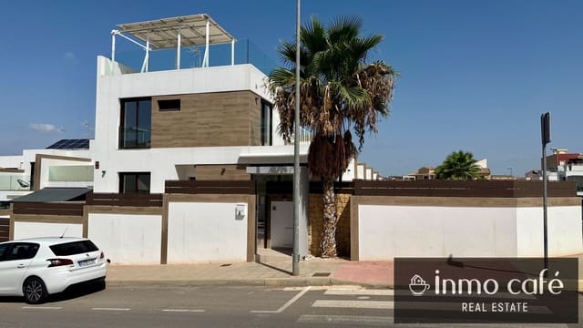 3 sovrum Villa till salu i Benijófar med pool - 425 000 € (Ref: 10048532)