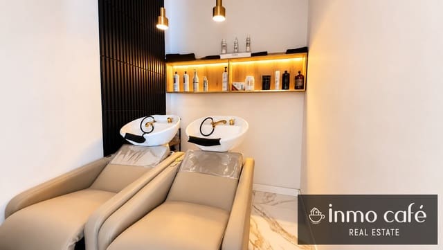 Komercyjne na sprzedaż w Miasto Alicante / Alacant - 39 500 € (Ref: 10062825)
