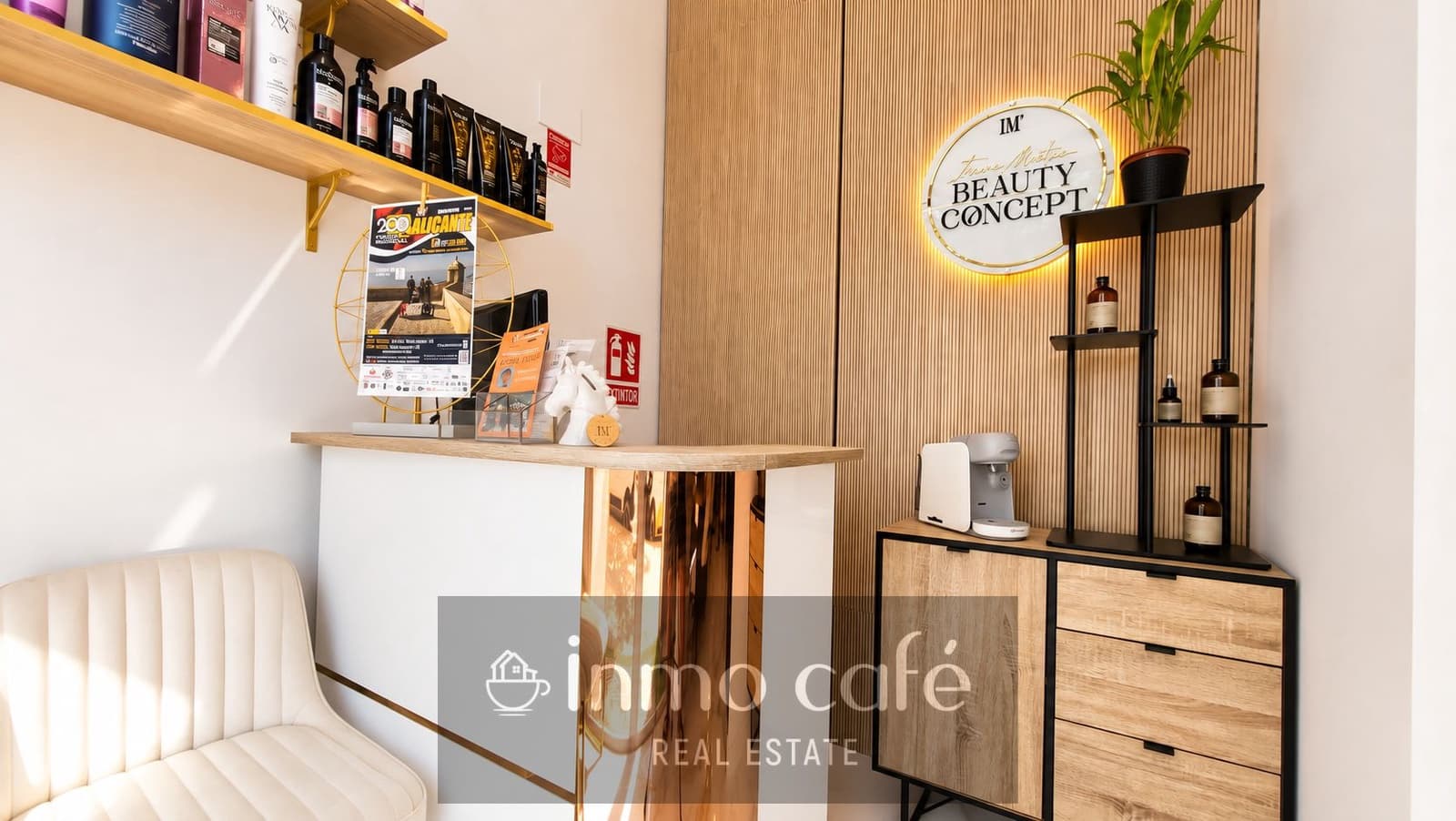 Commercial for sale in Alicante / Alacant city - € 35,000 (Ref: 10062825)