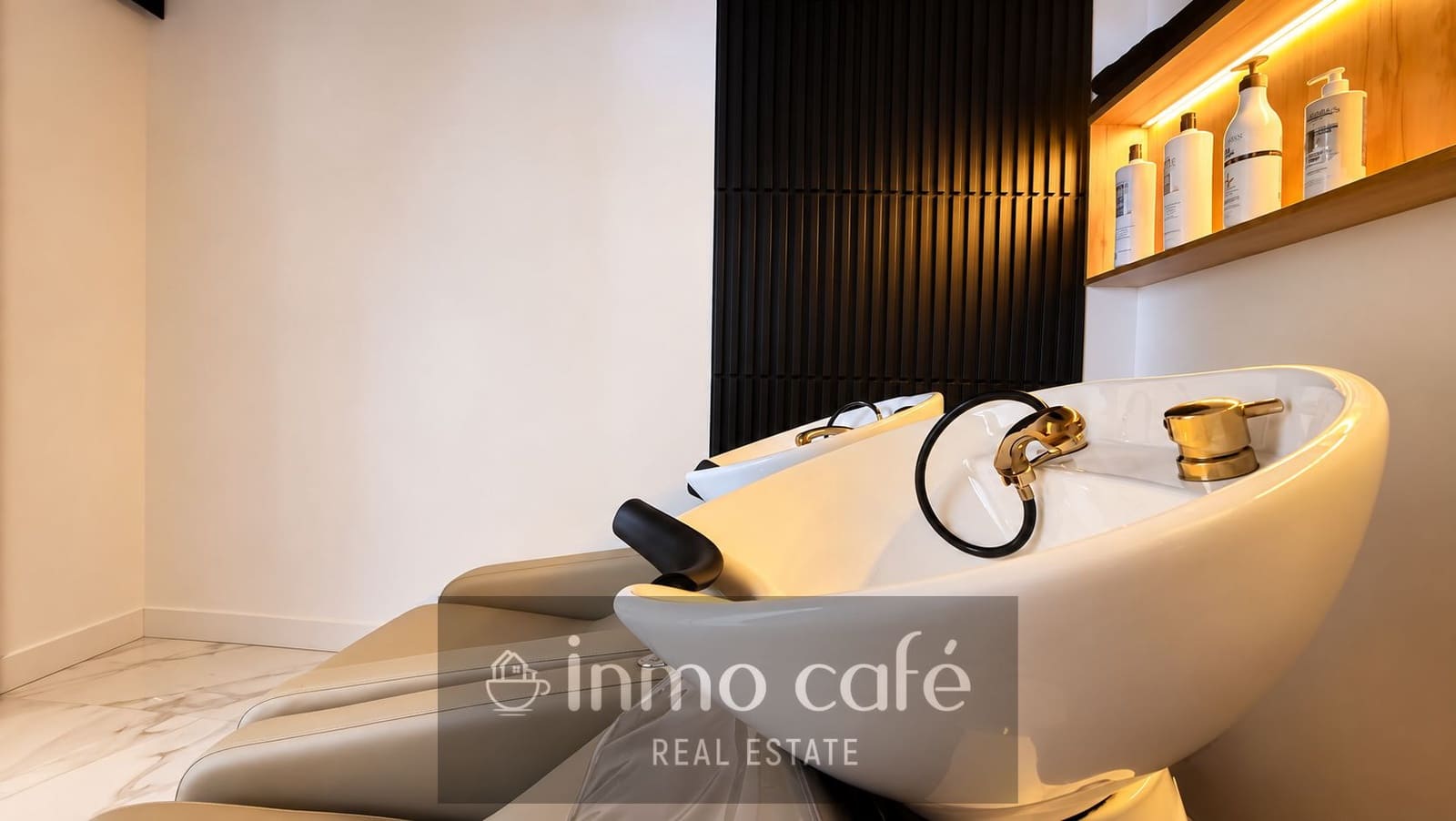 Commercial for sale in Alicante / Alacant city - € 35,000 (Ref: 10062825)