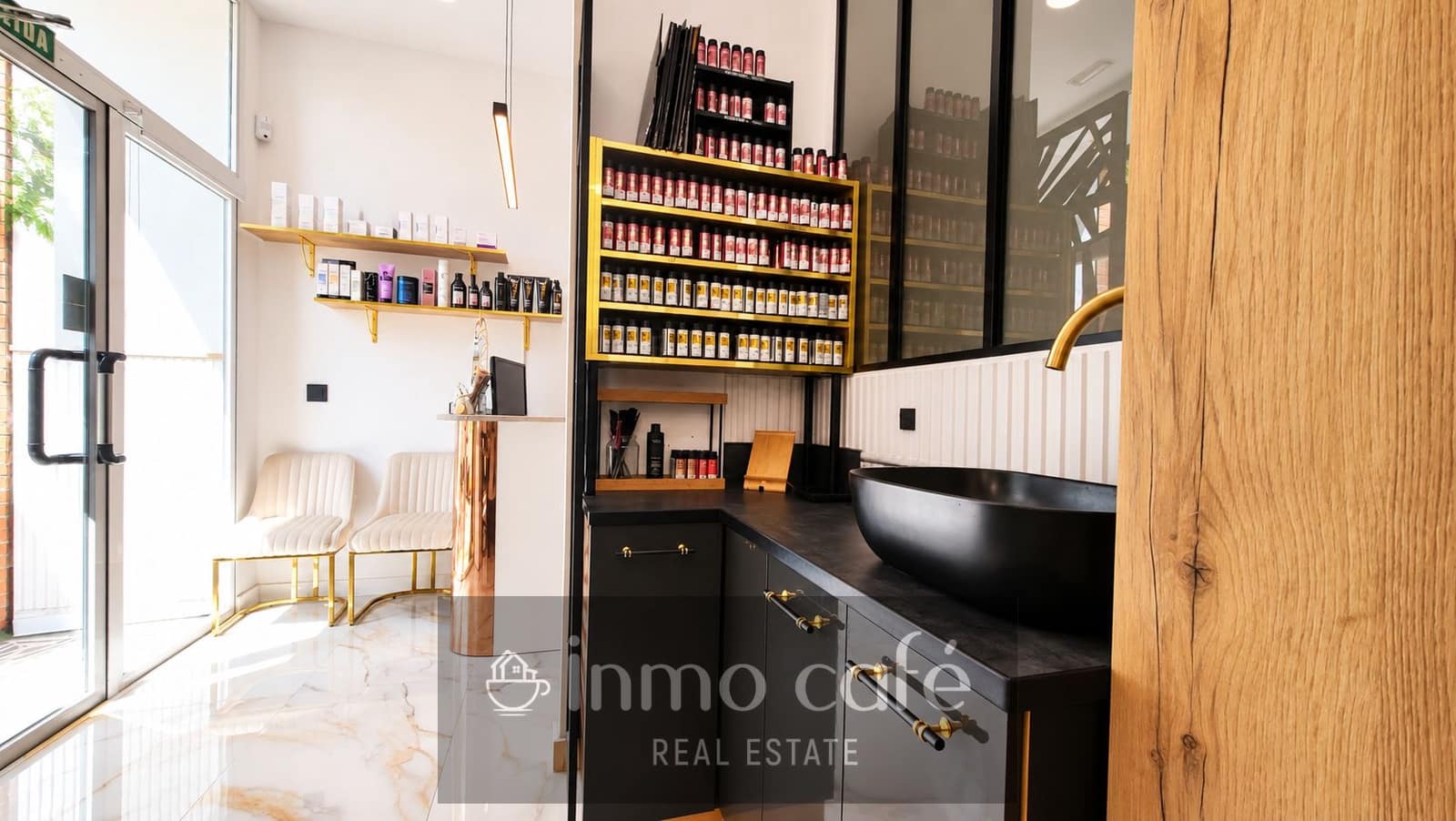 Commercial for sale in Alicante / Alacant city - € 35,000 (Ref: 10062825)