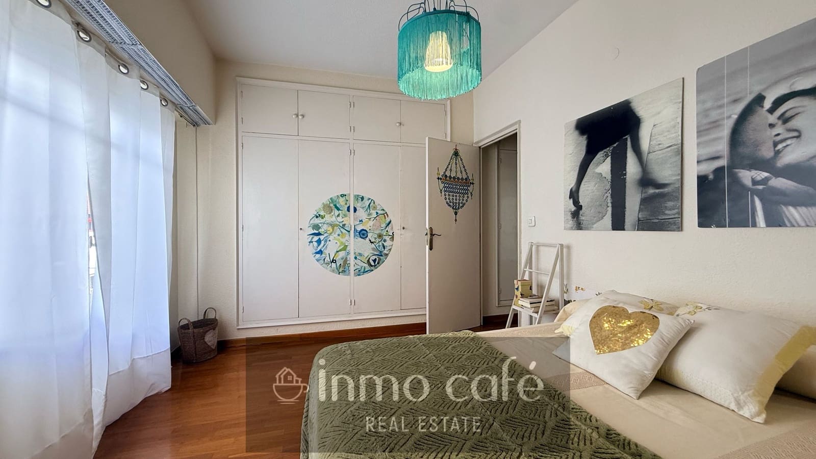 2 bedroom Apartment for sale in Alicante / Alacant city - € 240,000 (Ref: 10065698)