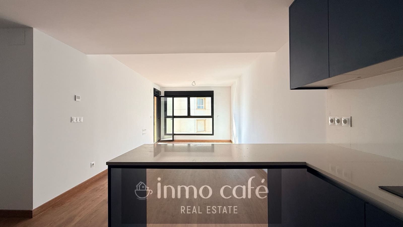 3 soverom Penthouse til salgs i El Campello med svømmebasseng garasje - € 850 000 (Ref: 10145659)
