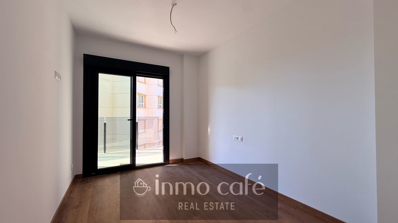 3 soverom Penthouse til salgs i El Campello med svømmebasseng garasje - € 850 000 (Ref: 10145659)