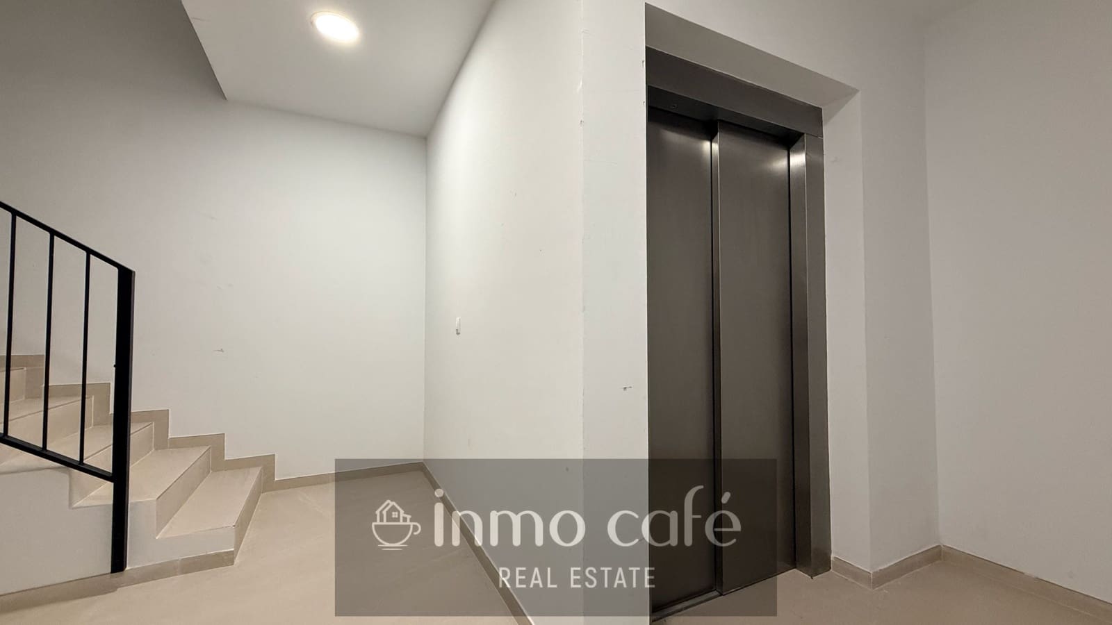 3 soverom Penthouse til salgs i El Campello med svømmebasseng garasje - € 850 000 (Ref: 10145659)