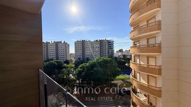 3 soverom Penthouse til salgs i El Campello med svømmebasseng garasje - € 850 000 (Ref: 10145659)