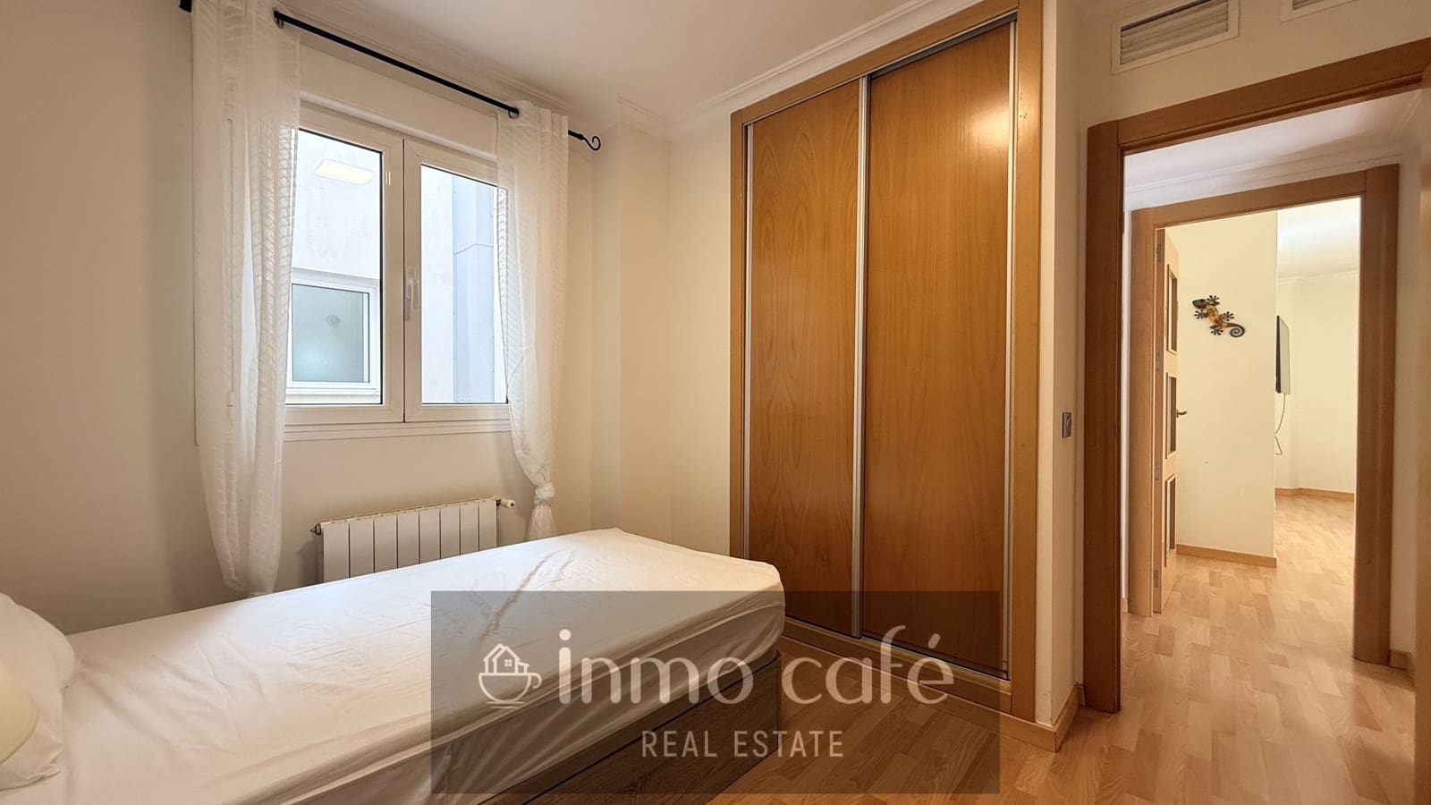 2 bedroom Apartment for sale in Villena with garage - € 159,000 (Ref: 10153855)