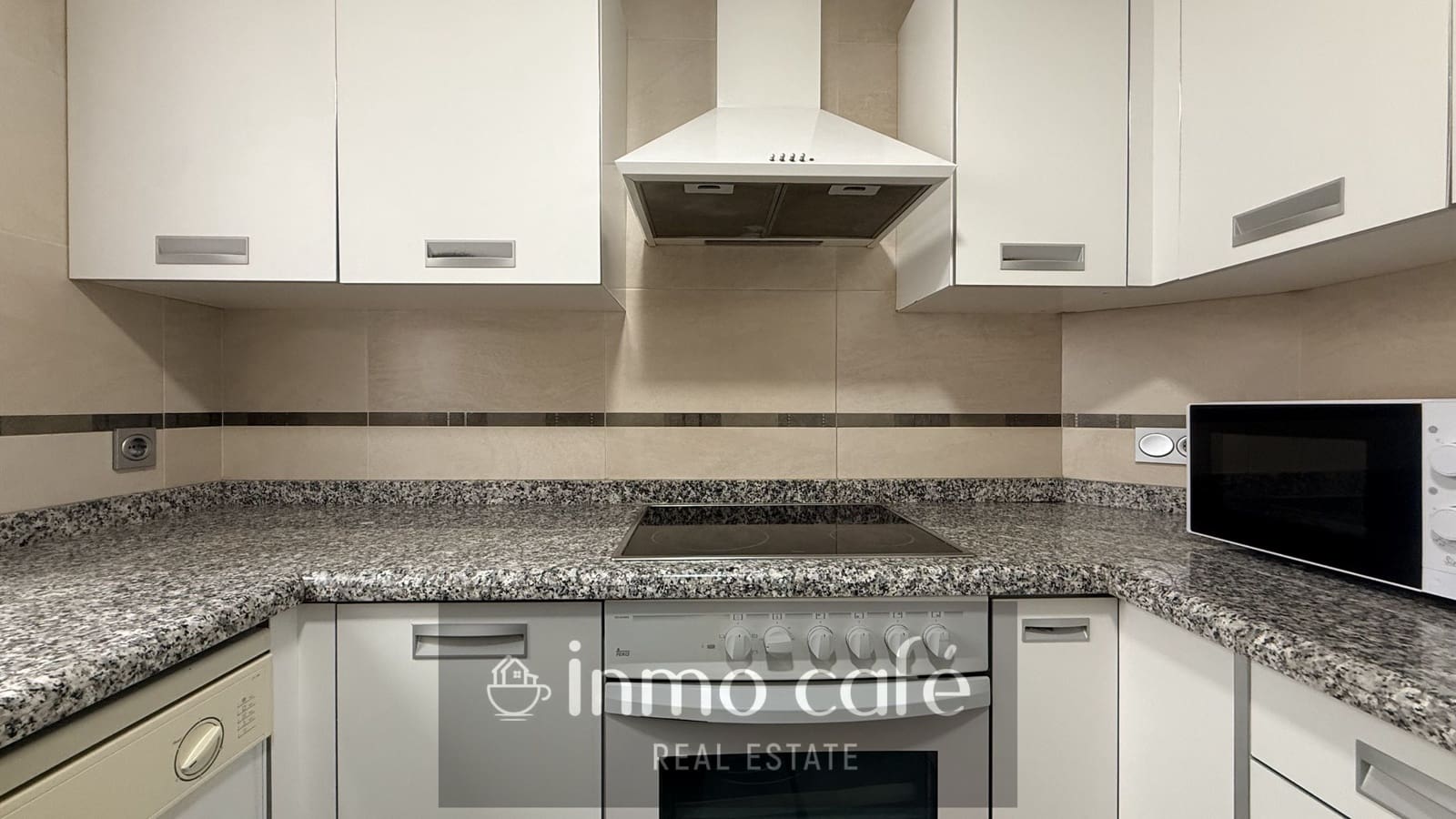 2 bedroom Apartment for sale in Villena with garage - € 159,000 (Ref: 10153855)