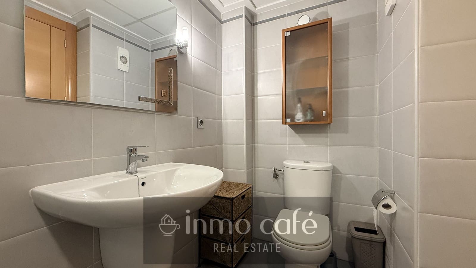 2 bedroom Apartment for sale in Villena with garage - € 159,000 (Ref: 10153855)
